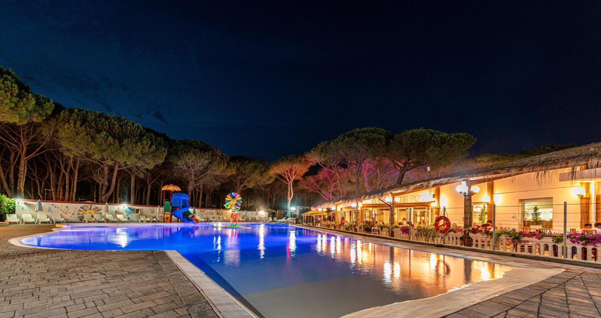Arcobaleno Village H Marina Di Bibbona Dış mekan fotoğraf